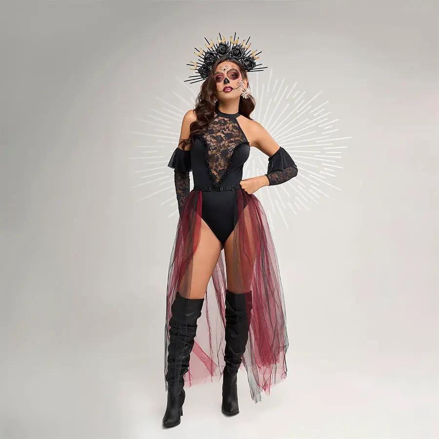 Rose y Bones Disfraz Encaje Negro Con Tul Burdeos Y Tocado Rosas by CEREZA LINGERIE